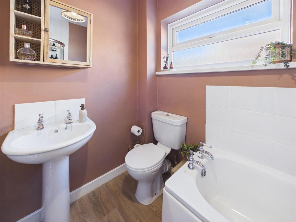 Bath 2.jpg