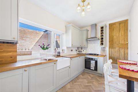 2 bedroom apartment for sale, Grey Street, North Shields