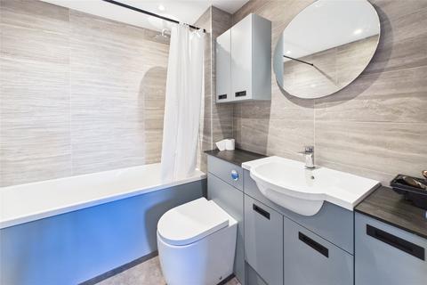 2 bedroom apartment to rent, Luscinia View, Reading, Berkshire, RG1