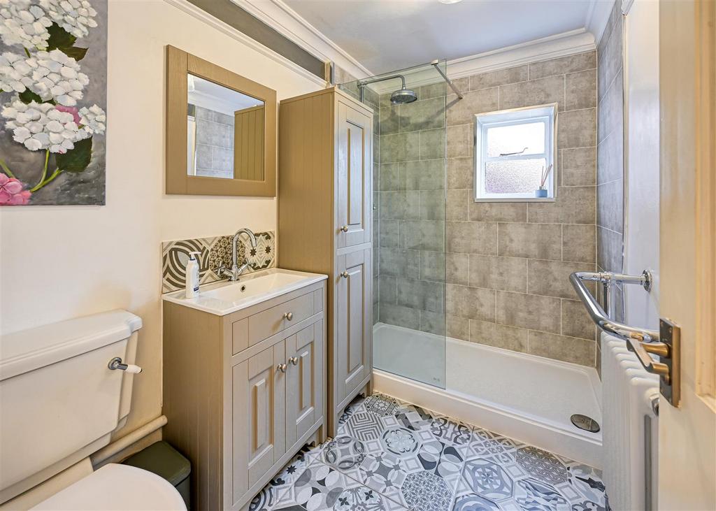 Flat 1, Dippons House-13.jpg