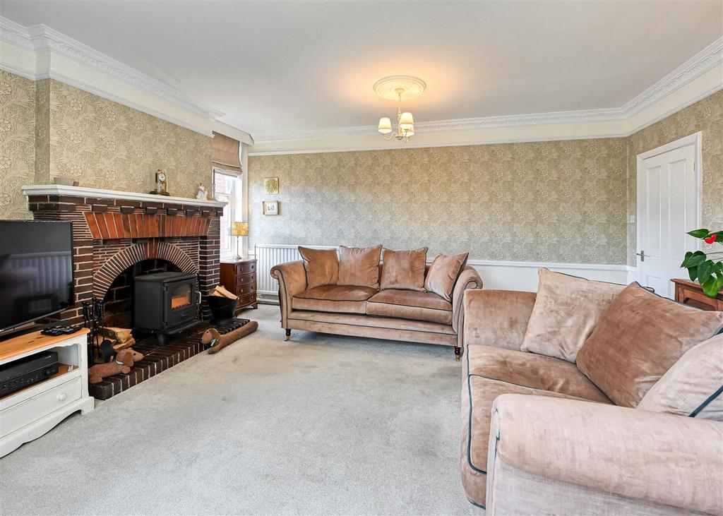 Flat 1, Dippons House-3.jpg