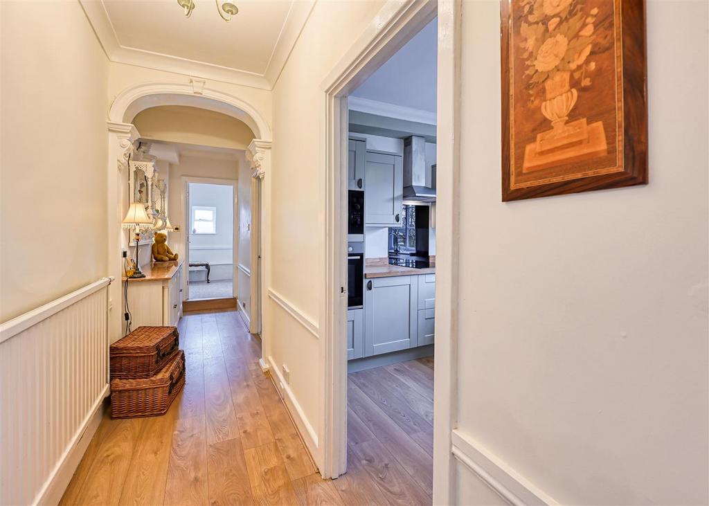 Flat 1, Dippons House-10.jpg