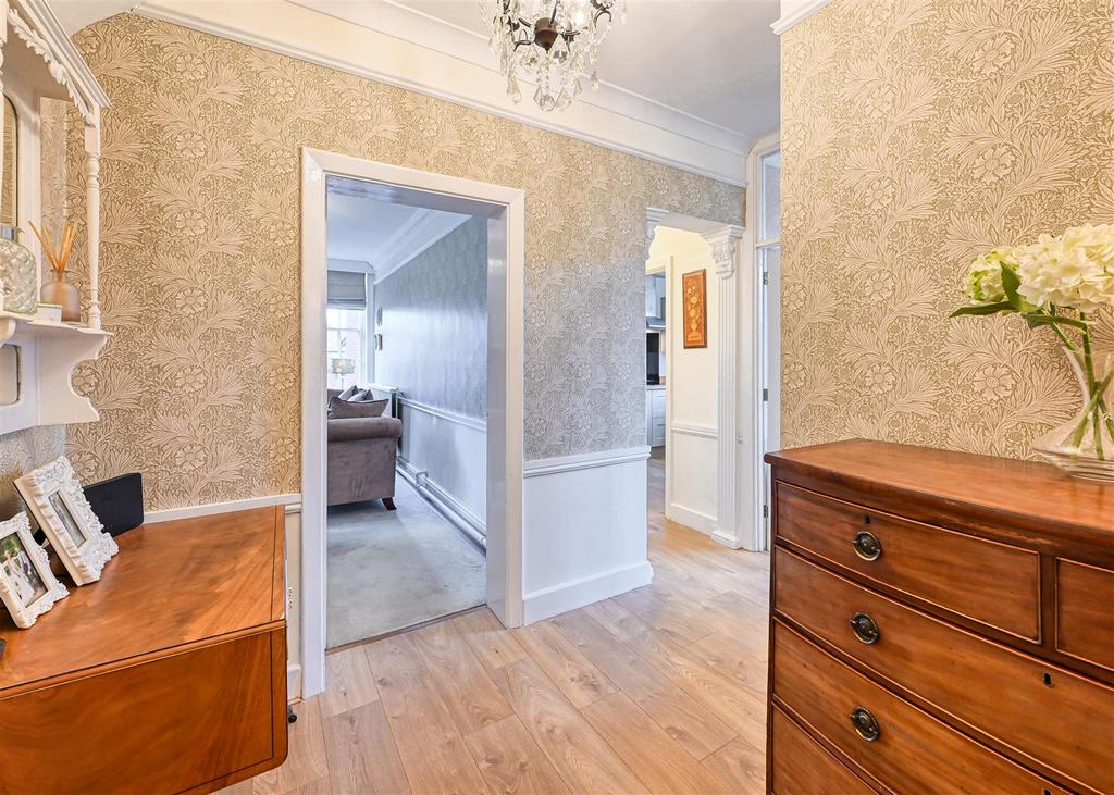 Flat 1, Dippons House-8.jpg