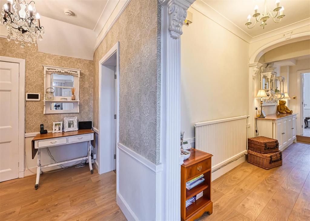 Flat 1, Dippons House-9.jpg