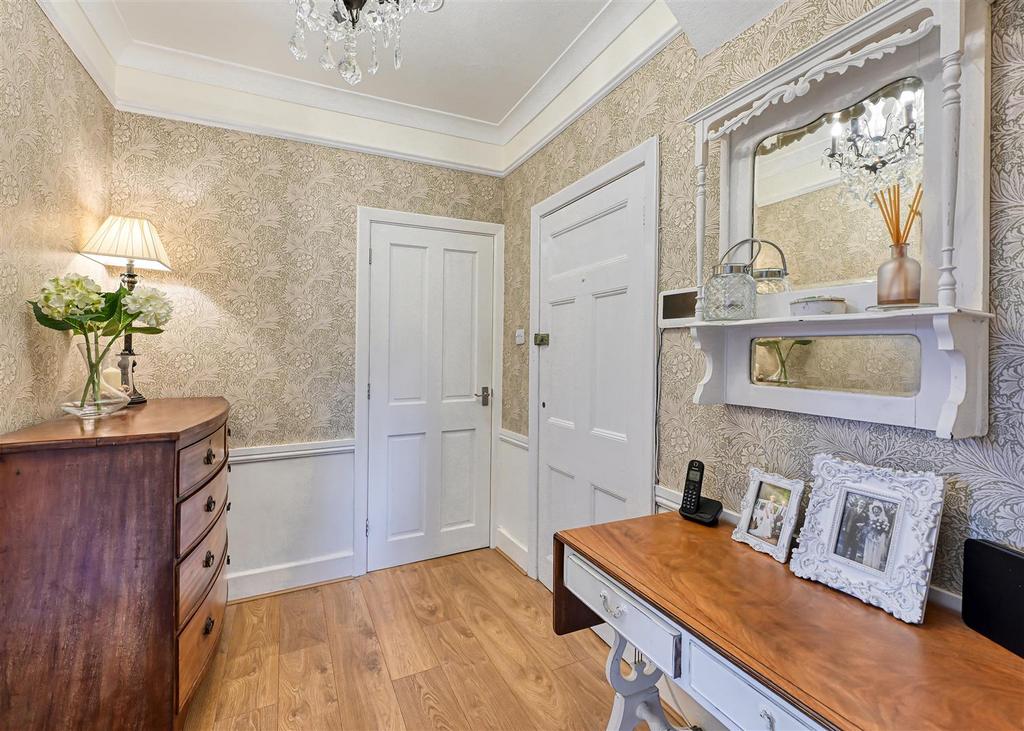 Flat 1, Dippons House-7.jpg