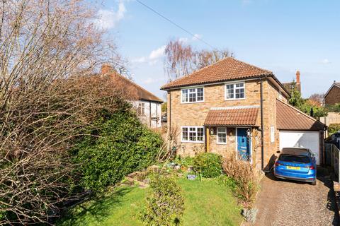 undefined, Leigh Road, Cobham, KT11