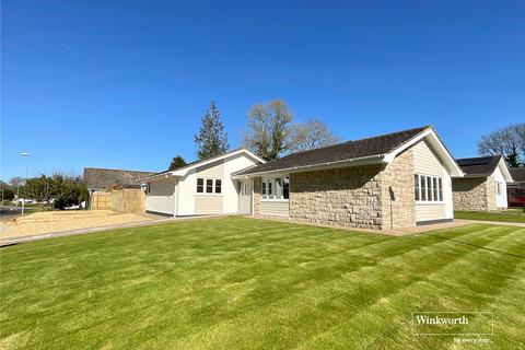3 bedroom bungalow for sale, Angeline Close, Highcliffe, Christchurch, BH23