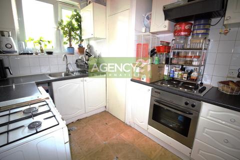 undefined, Station Road, Manor Park, E12