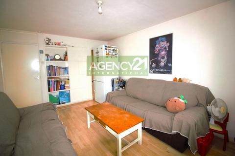 undefined, Station Road, Manor Park, E12