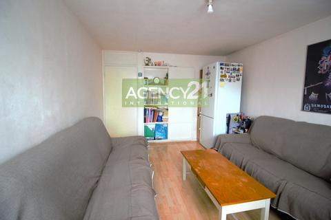 undefined, Station Road, Manor Park, E12