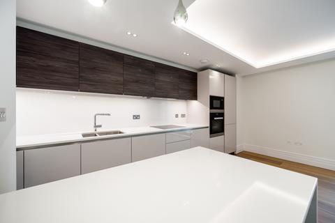 2 bedroom flat to rent, Kensington Gardens Square London W2