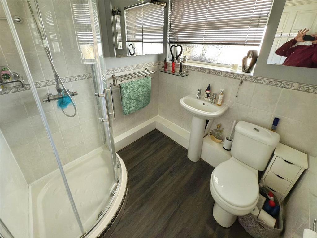 33 Dixon Dr  (12).jpg