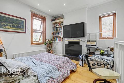 undefined, Salford Road, Streatham Hill SW2
