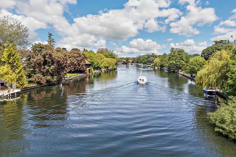 undefined, Fishery Road, Bray, SL6