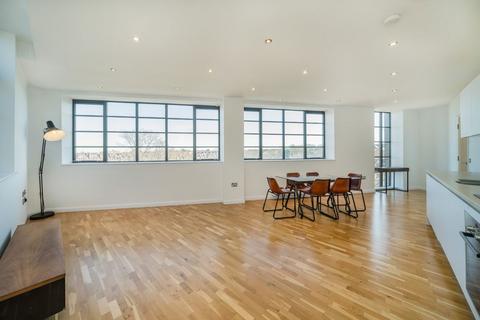 2 bedroom flat to rent, Leigham Court Road, London SW16