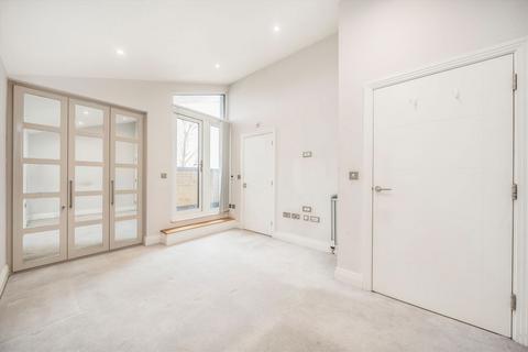 undefined, Eveline Road, Mitcham CR4