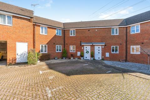2 bedroom maisonette for sale, Pickwick Close, West Totton, Southampton, Hampshire, SO40
