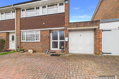 undefined, Woodmere Close, Reading RG6