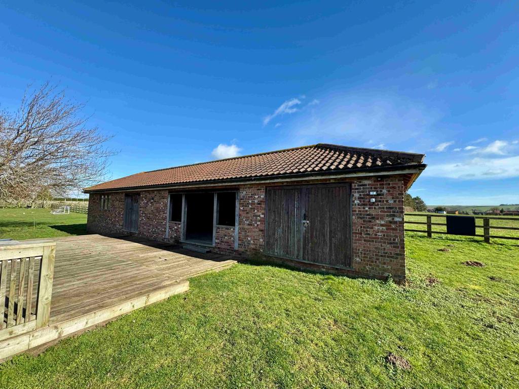 Outbuilding