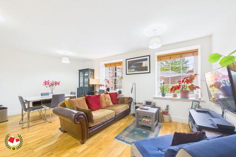 undefined, The Crescent, Gloucester, GL1