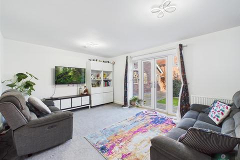 undefined, Foxglove Drive, Forgewood RH10