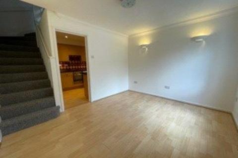 1 bedroom terraced house to rent, Redwood Way, Hertfordshire EN5