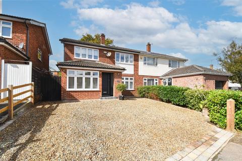 4 bedroom semi-detached house for sale, Glen Hazel, Hook End, Brentwood