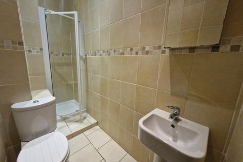 undefined, Bank Street, Glasgow, G12