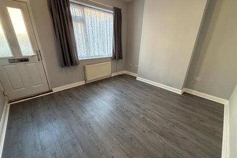 undefined, Thornton Avenue, Newstead Street, Hull