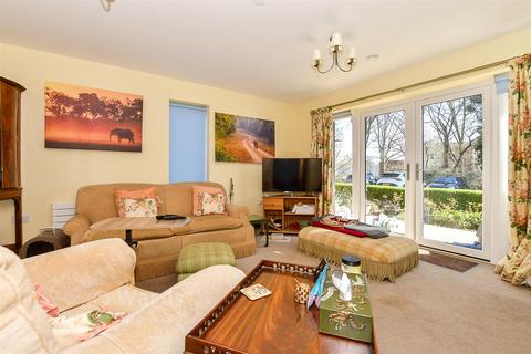 2 bedroom ground floor flat for sale, Tudeley Lane, Tonbridge, Kent