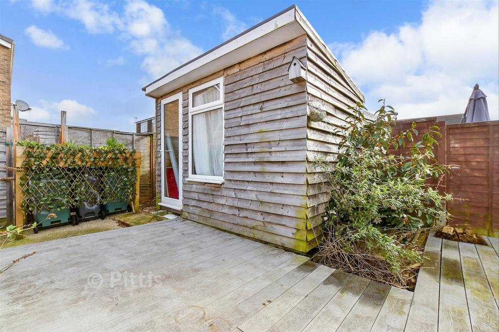 Workshop/Outbuildings