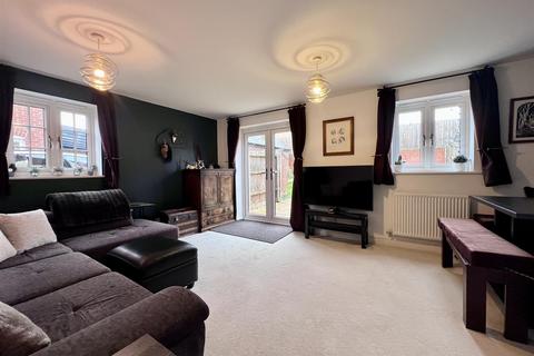 undefined, Aintree Avenue, Towcester