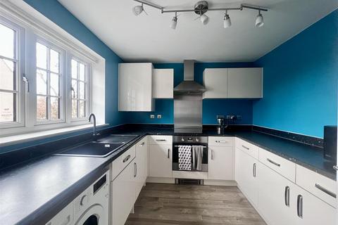 undefined, Aintree Avenue, Towcester