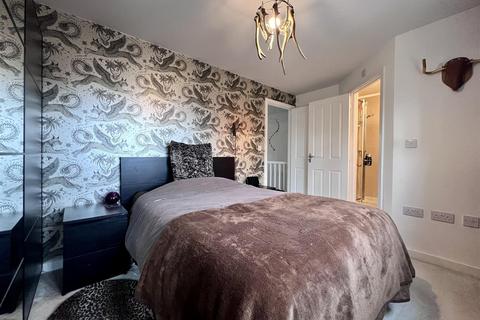 undefined, Aintree Avenue, Towcester
