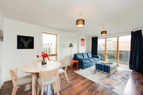 2 bedroom flat to rent, Carlton Vale, London NW6