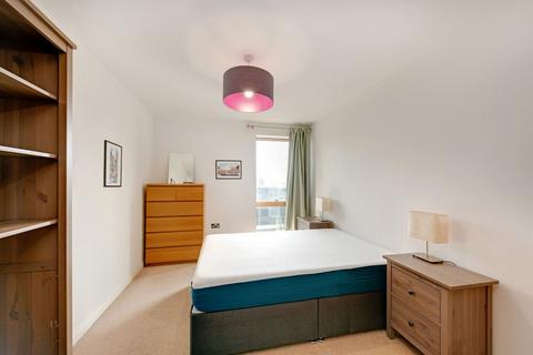 2 bedroom flat to rent, Carlton Vale, London NW6
