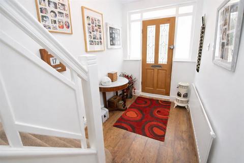 undefined, Staplehurst Road, Carshalton Beeches SM5