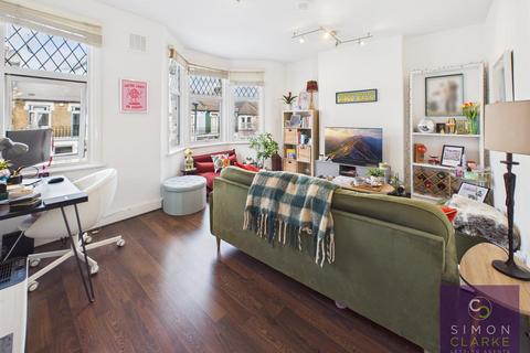 1 bedroom flat to rent, Beresford Road, Haringey, N8