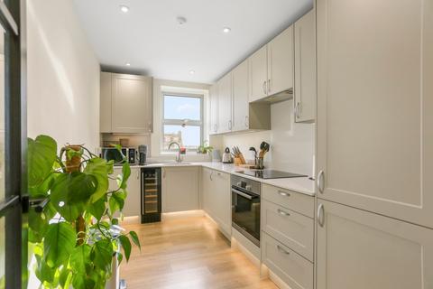 2 bedroom flat for sale, Grand Avenue, Hove, BN3