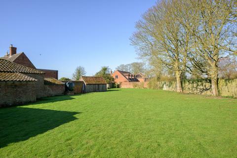 6 bedroom detached house for sale, Station Road, Skegness PE24