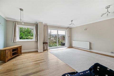 5 bedroom detached house for sale, Firway Close, Welwyn