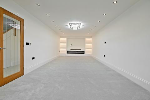 undefined, Primley Park View, Leeds LS17