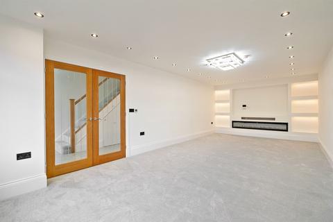 undefined, Primley Park View, Leeds LS17