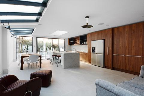 Sedlescombe Road, London, SW6