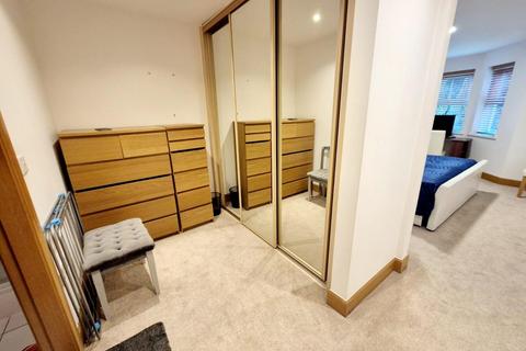 undefined, Dell Court, Northwood HA6