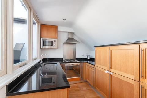 2 bedroom apartment for sale, Grove Park Road, Chiswick, London