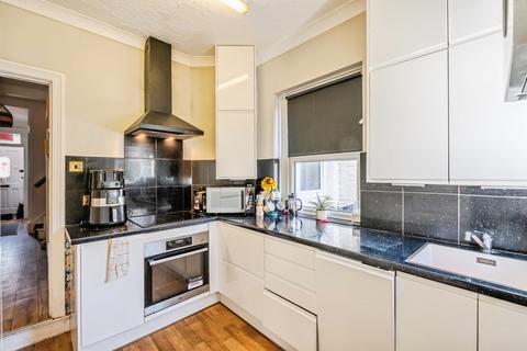 4 bedroom terraced house for sale, Willowfield Road, Eastbourne
