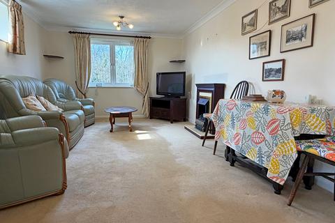 undefined, London Road, Patcham BN1