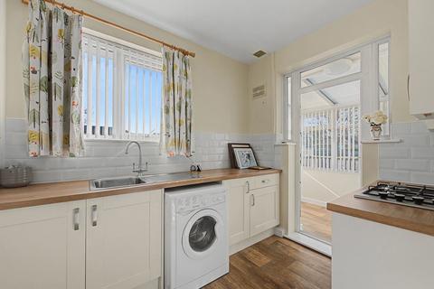 2 bedroom semi-detached bungalow for sale, Kennedy Avenue, Skegness PE25