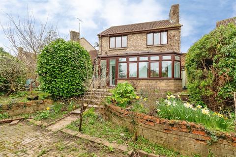 undefined, Awdry Close, Chippenham